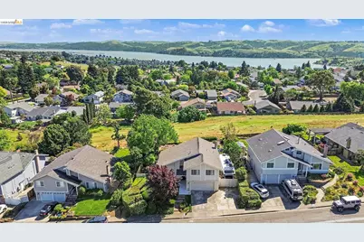 563 Cooper Dr, Benicia, CA 94510 - Photo 54