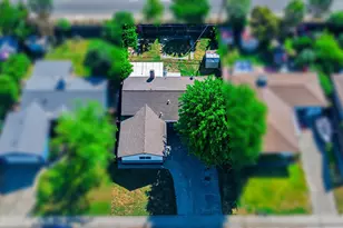 6613 Demaret Dr, Sacramento, CA 95822 - Photo 22