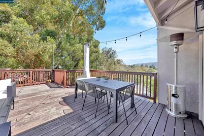 1100 Dunsyre Dr, Lafayette, CA 94549 - Photo 34
