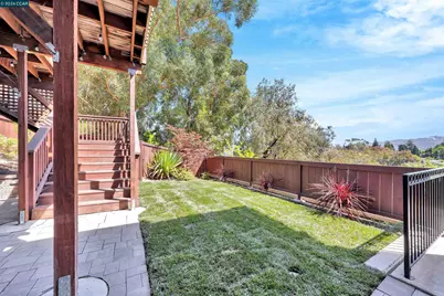 1100 Dunsyre Dr, Lafayette, CA 94549 - Photo 38