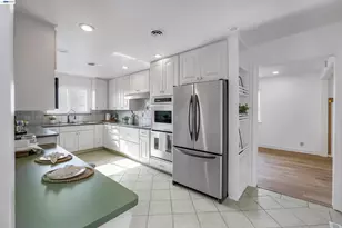 18286 Center St, Castro Valley, CA 94546 - Photo 14