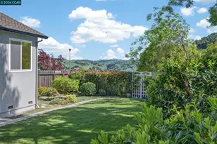 2134 Whippoorwill Ct, Pinole, CA 94564 - Photo 10