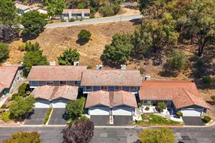 34 Chimney Rock, Oakland, CA 94605 - Photo 2