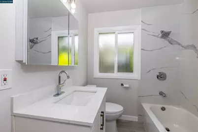 4353 Bermuda Ave, Oakland, CA 94619 - Photo 28