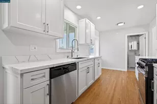 4353 Bermuda Ave, Oakland, CA 94619 - Photo 10