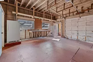 2939 57th Ave, Oakland, CA 94605 - Photo 28