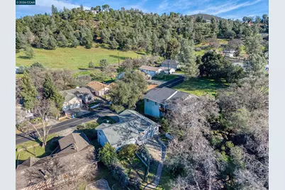 18357 Deer Hill Rd, Hidden Valley Lake, CA 95467 - Photo 48