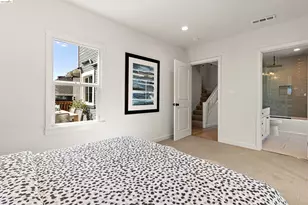 5030 Congress Ave, Oakland, CA 94601 - Photo 18