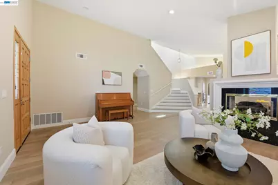 7880 La Quinta Ct, Pleasanton, CA 94588 - Photo 2