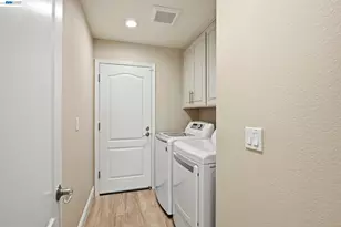 7880 La Quinta Ct, Pleasanton, CA 94588 - Photo 38