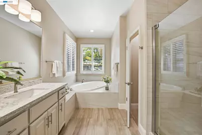 7880 La Quinta Ct, Pleasanton, CA 94588 - Photo 34