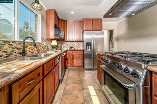 2929 Howard St, Richmond, CA 94804 - Photo 14