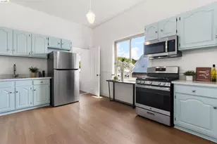 12 Beaver St, San Francisco, CA 94114 - Photo 16