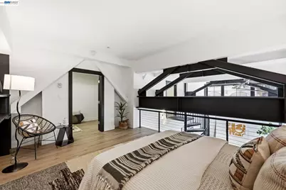 330 13th St #1A, Oakland, CA 94612 - Photo 16
