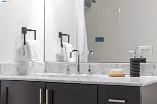 330 13th St, Oakland, CA 94612 - Photo 24