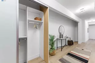 330 13th St, Oakland, CA 94612 - Photo 24