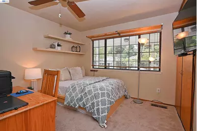 18616 Sandy Rd, Castro Valley, CA 94546 - Photo 20