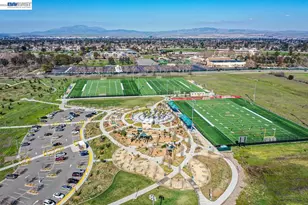 223 Birch Creek Dr, Pleasanton, CA 94566 - Photo 40