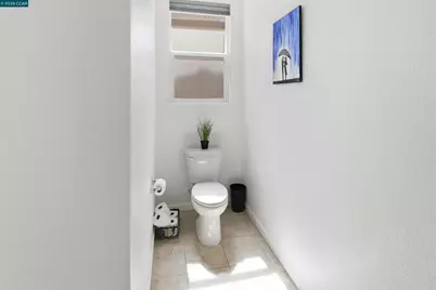 2129 Lariat Dr, Fairfield, CA 94534 - Photo 32