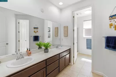 2129 Lariat Dr, Fairfield, CA 94534 - Photo 30