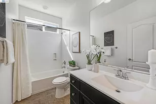 8219 Brookhaven Cir, Discovery Bay, CA 94505 - Photo 6