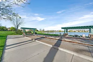 8219 Brookhaven Cir, Discovery Bay, CA 94505 - Photo 30