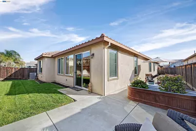 8219 Brookhaven Cir, Discovery Bay, CA 94505 - Photo 28