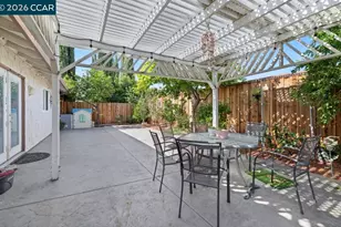 2024 Galway Dr, Pittsburg, CA 94565 - Photo 14