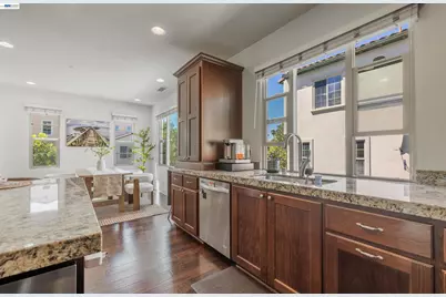 908 Smith Ln, Milpitas, CA 95035 - Photo 8