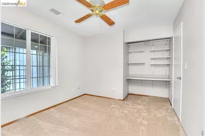 1040 Kapareil Dr, Tracy, CA 95376 - Photo 14