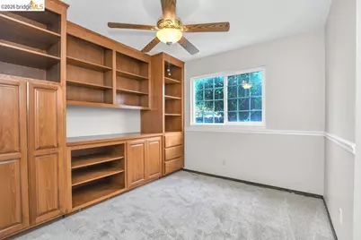 1040 Kapareil Dr, Tracy, CA 95376 - Photo 16