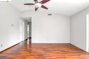 1040 Kapareil Dr, Tracy, CA 95376 - Photo 10