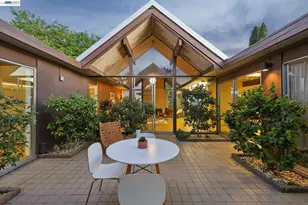 8077 Shay Dr, Oakland, CA 94605 - Photo 54