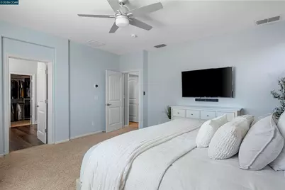 1176 Kirkhill Dr, Roseville, CA 95747 - Photo 32