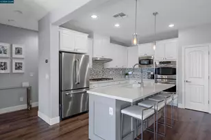 1176 Kirkhill Dr, Roseville, CA 95747 - Photo 14