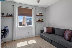 1176 Kirkhill Dr, Roseville, CA 95747 - Photo 20