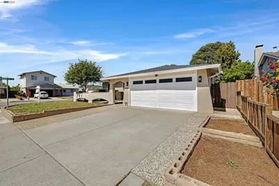 34104 Cromwell Pl, Fremont, CA 94555 - Photo 2