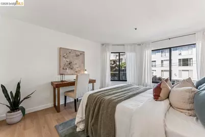 322 Hanover Ave #212, Oakland, CA 94606 - Photo 24