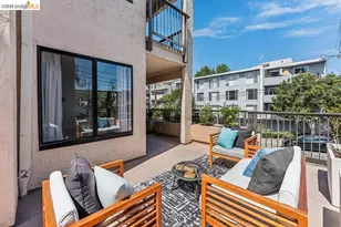 322 Hanover Ave, Oakland, CA 94606 - Photo 12