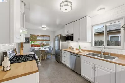 2651 Ione Ave, Castro Valley, CA 94546 - Photo 20