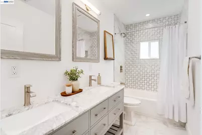 2417 Palmetto St, Oakland, CA 94602 - Photo 26