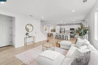 953 Arneis Ave, Manteca, CA 95337 - Photo 1