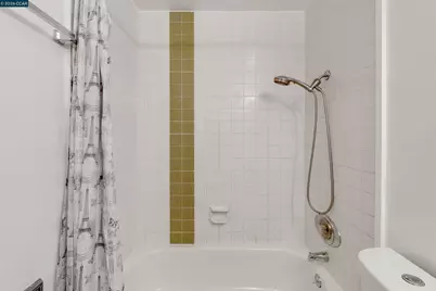 375 Camelback Rd #4, Pleasant Hill, CA 94523 - Photo 18