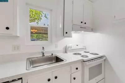 375 Camelback Rd #4, Pleasant Hill, CA 94523 - Photo 12