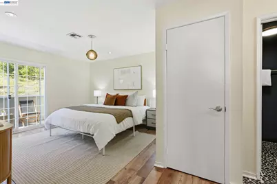 515 Canyon Oaks Dr #F, Oakland, CA 94605 - Photo 16