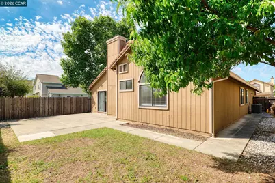 2770 Seabreeze Dr, Fairfield, CA 94533 - Photo 20