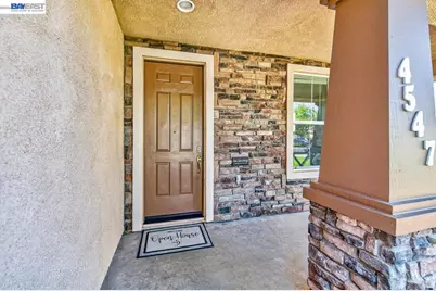 4547 Glenbrook Dr, Tracy, CA 95377 - Photo 4