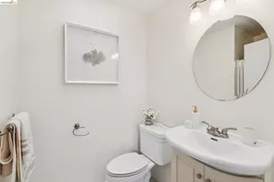 3011 Mayhew Ct, Walnut Creek, CA 94597 - Photo 18