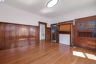 2522 19th Ave, Oakland, CA 94606 - Photo 8