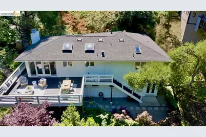 2059 Mastlands Dr, Oakland, CA 94611 - Photo 58